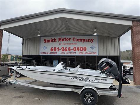 smith motor company boats